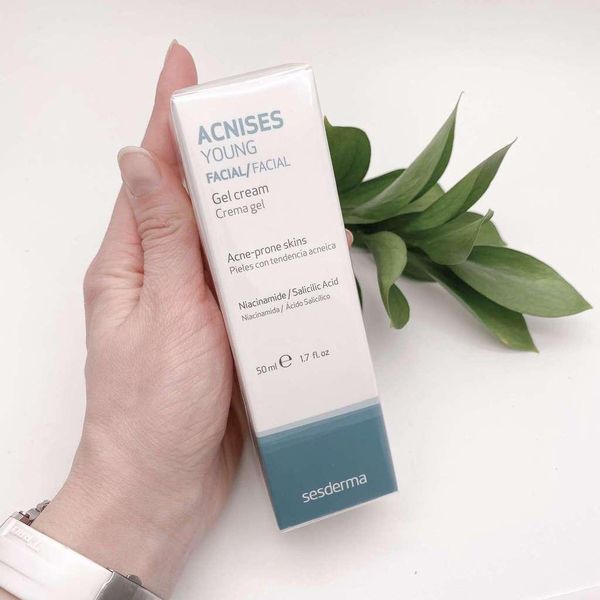 Крем-гель для молодой кожи Sesderma Acnises Young Cream-Gel, 50 ml SS083747 фото