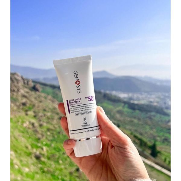 Сонцезахисний крем - Genosys Ultra Shield Sun Cream SPF 50+ 108214 фото