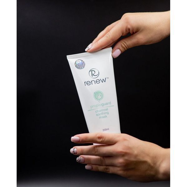 Заспокійлива маска для обличчя на основі активованого вугілля - Renew Propioguard Charcoal Soothin 105244 фото