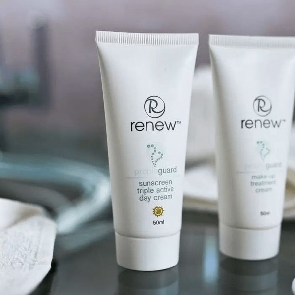 Денний зволожуючий крем потрійної дії для проблемної шкіри - Renew Propioguard Triple Active Day 105245 фото