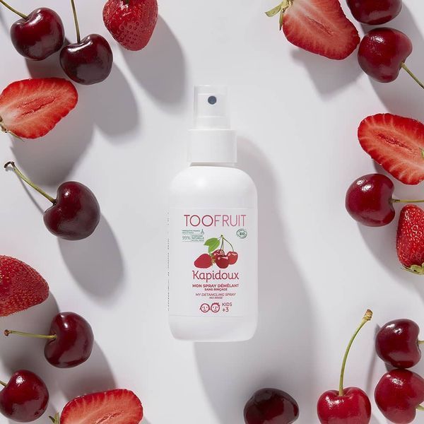 Легкий кондиціонер для волосся Вишня Полуниця - TOOFRUIT Kapidoux Sensetive Spray 7957 фото