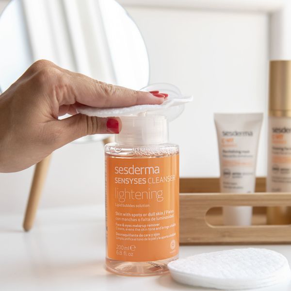 Ліпосомальний лосьйон для зняття макіяжу Sesderma Sensyses Cleanser Lightening SS101280_2 фото