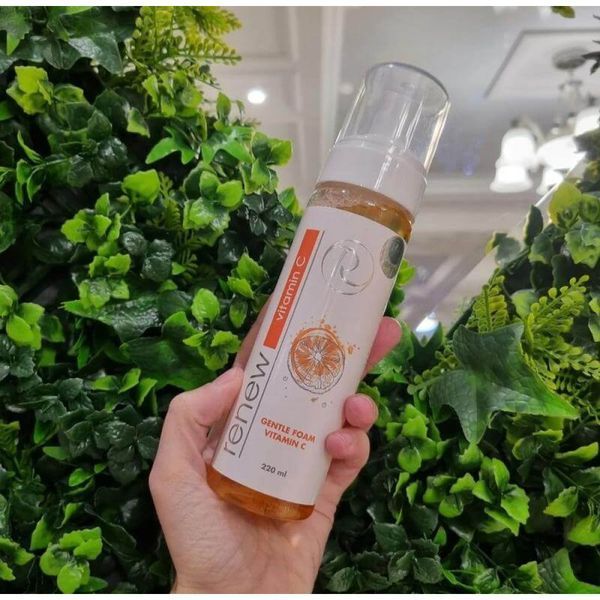 М'яка пінка для вмивання з вітаміном С для обличчя - Renew Vitamin C Gentle Foam 105223 фото